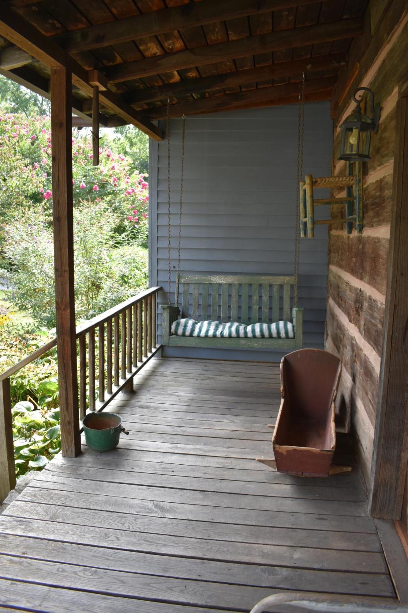 Restored1850S Log Cabin, With Gazebo And Gardens! 1 Mile To Downtown Weaverville Exterior foto